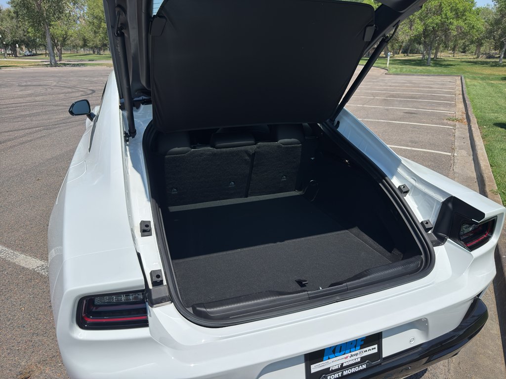 New 2026 White Knuckle Dodge R/T Plus image 16