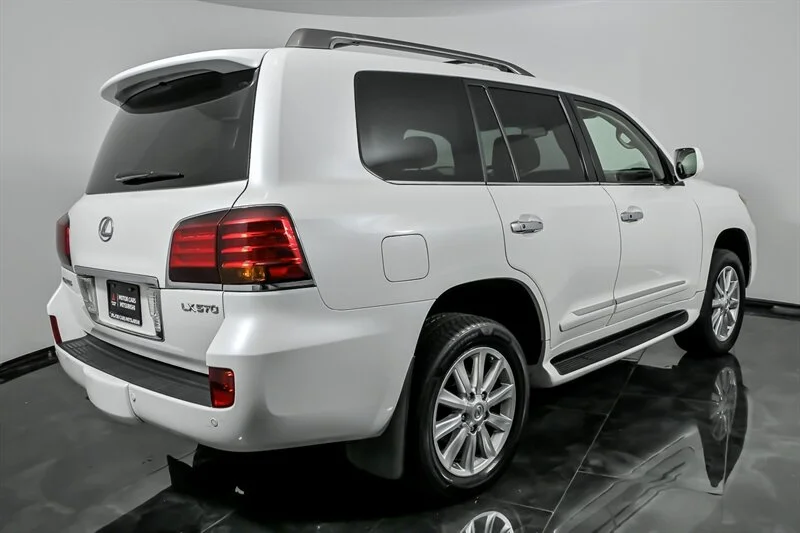 Used 2009 Starfire Pearl Lexus  image 8