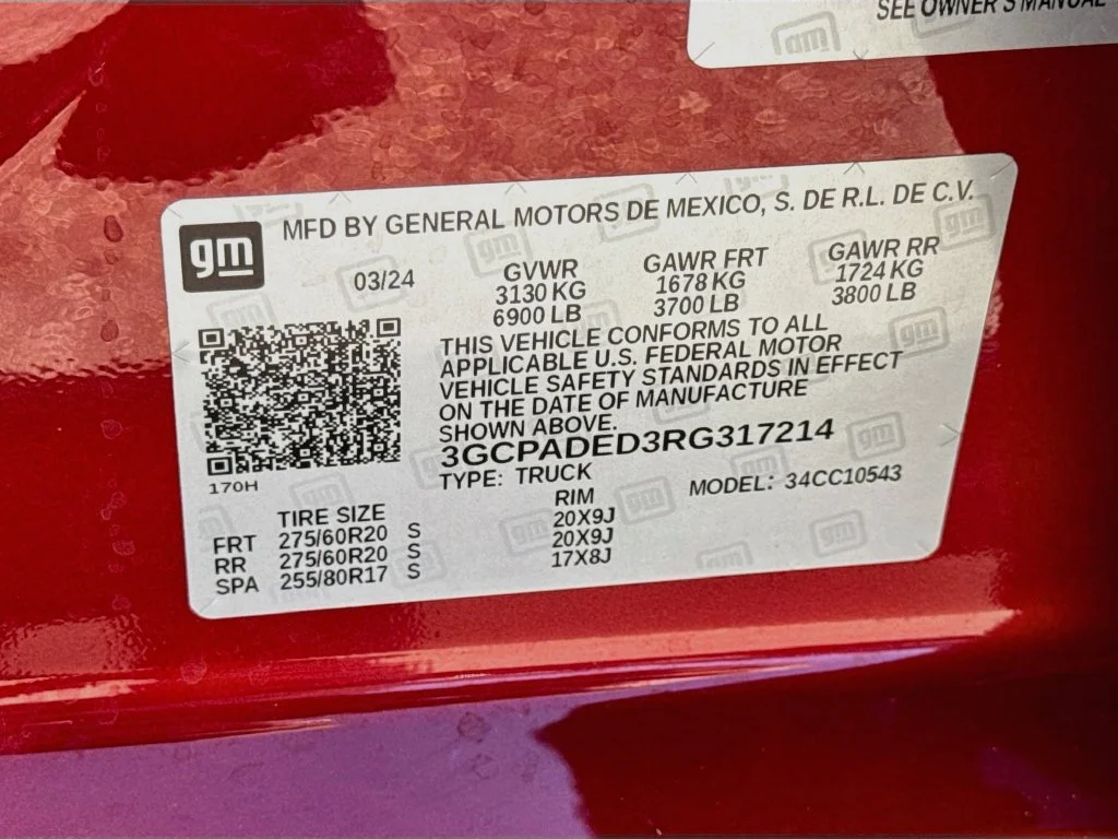 Used 2024 Red Chevrolet RST image 39