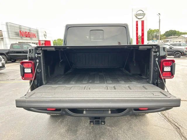Used 2022 Black Jeep Rubicon image 9
