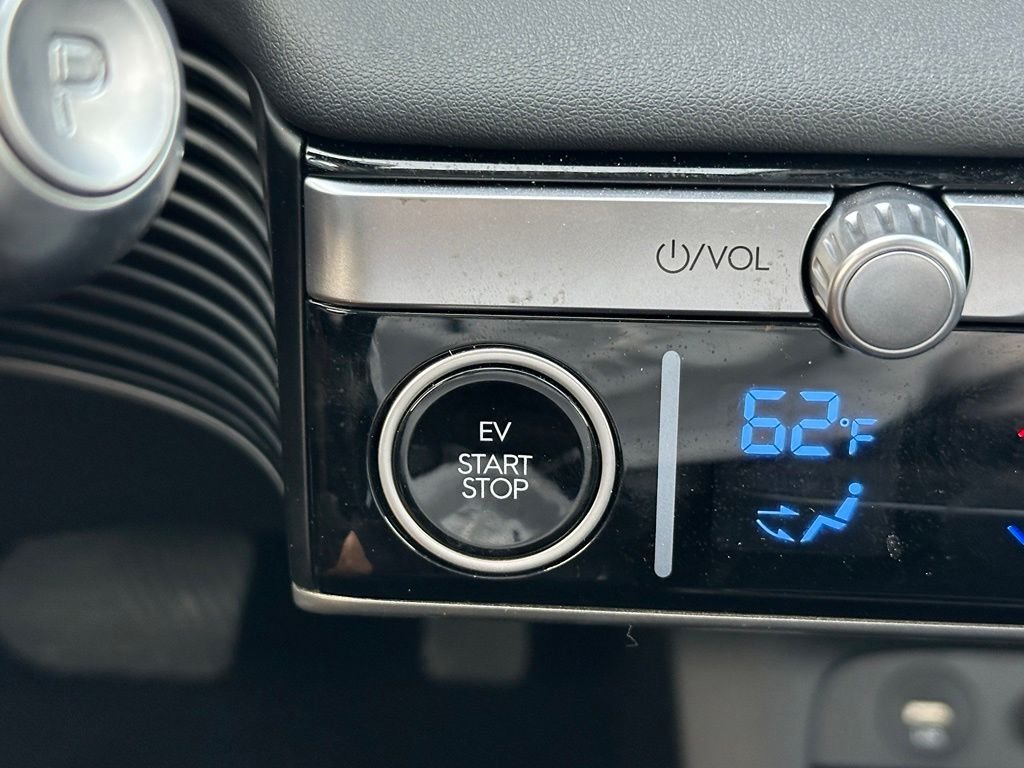 2024 Hyundai IONIQ 5 Limited - Photo 20