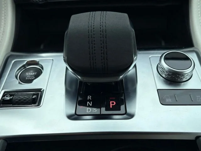2023 Jaguar F-Pace S - Photo 19