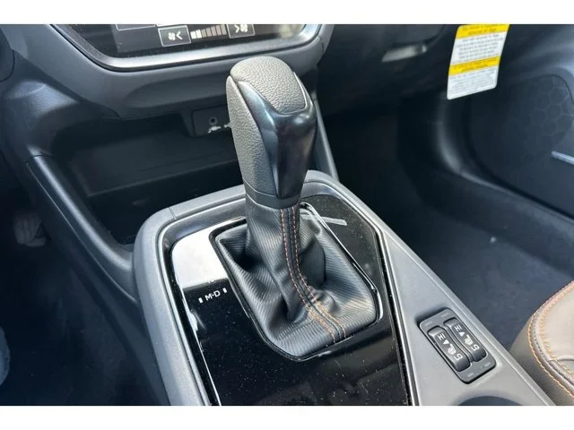 New 2026 CRYSTAL BLACK SILICA Subaru Limited Hybrid image 47