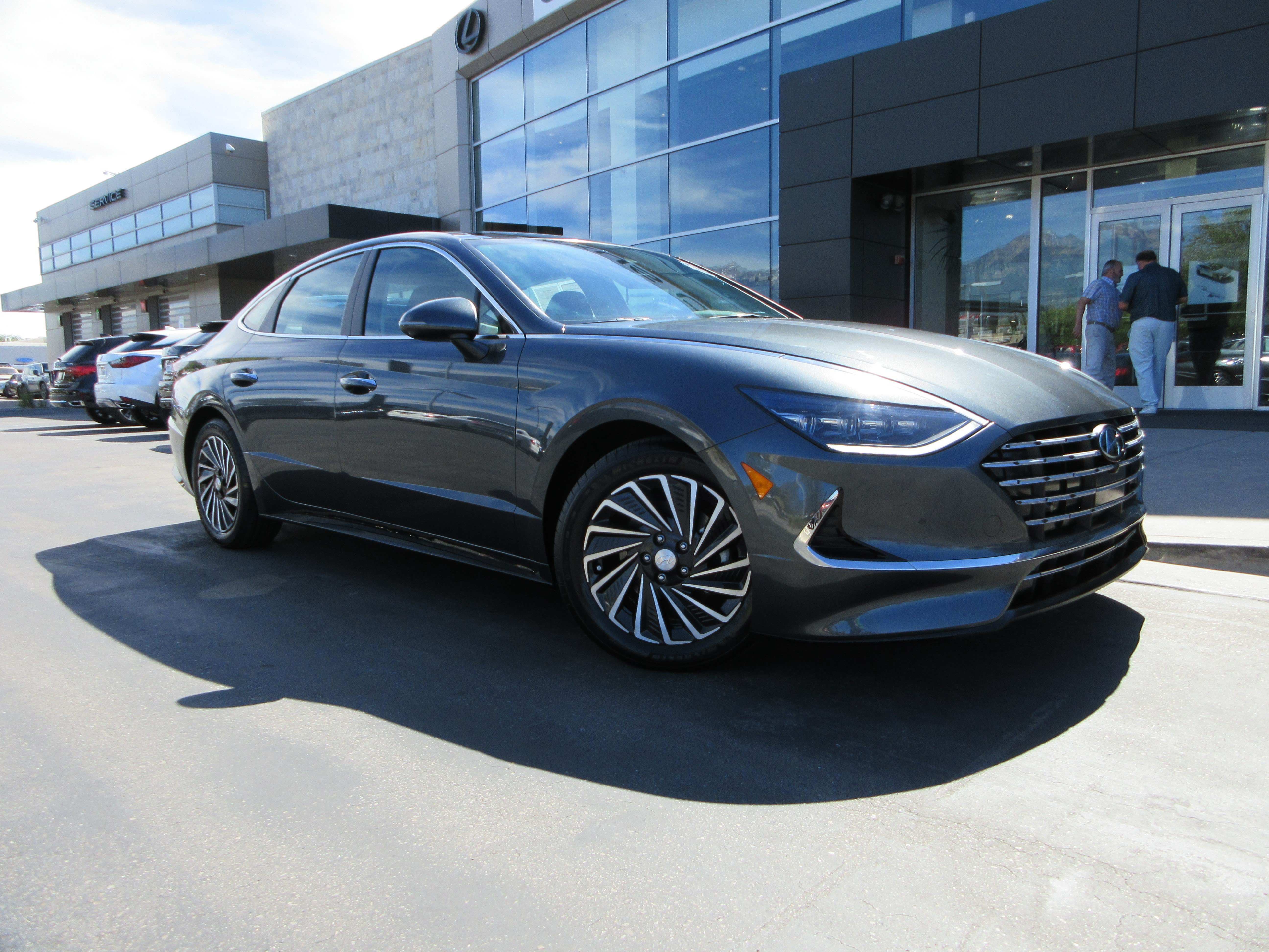 Used 2023 Portofino Gray Hyundai Limited image 13