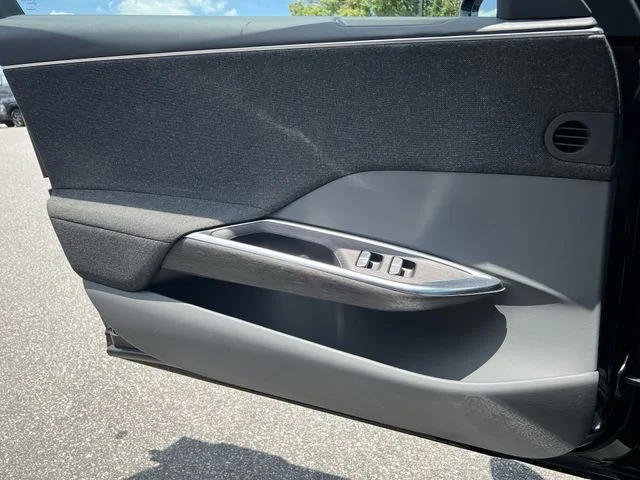Used 2024  Lucid Touring image 31