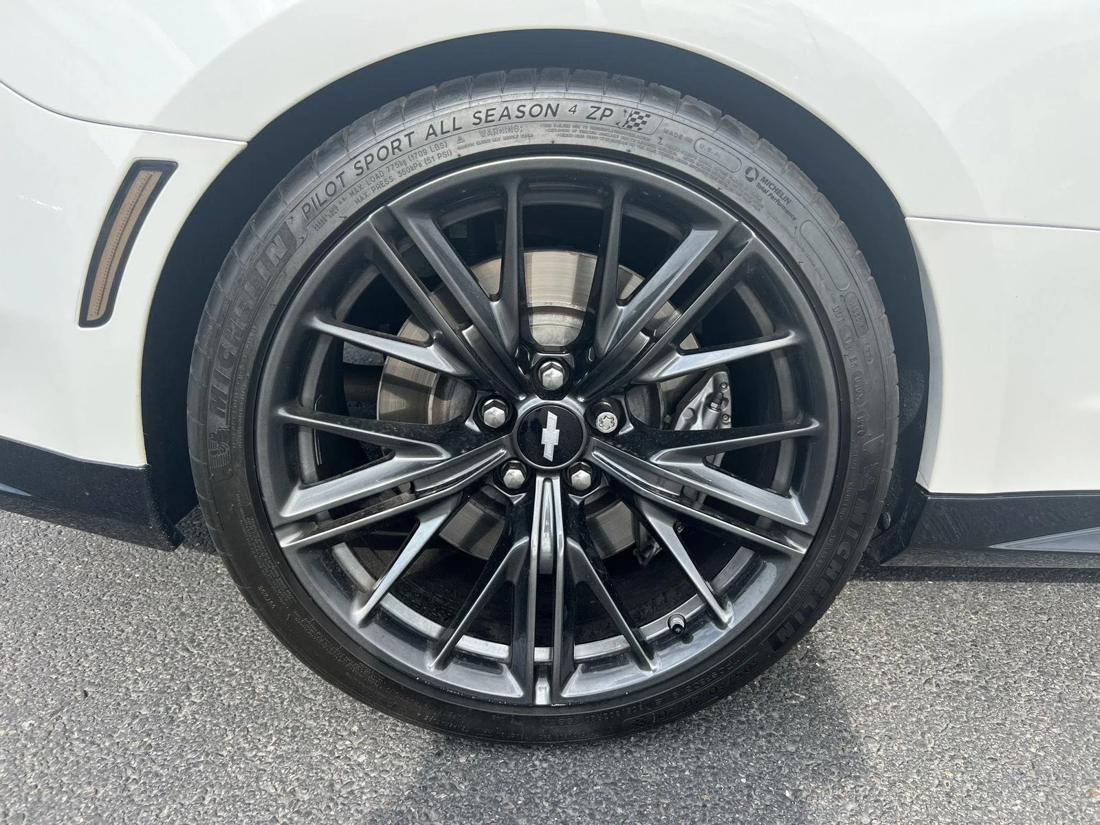 2018 Chevrolet Camaro ZL1 - Photo 11