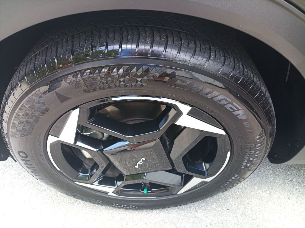Used 2026 Black Kia EX image 12