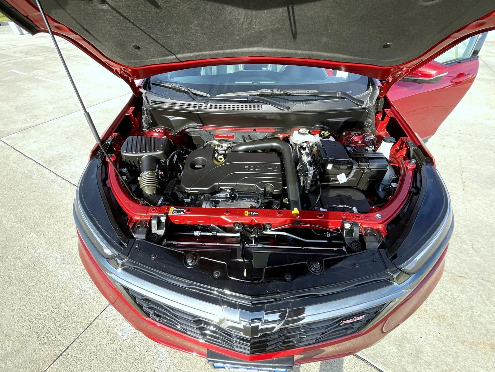 Used 2023 Red Chevrolet RS image 24
