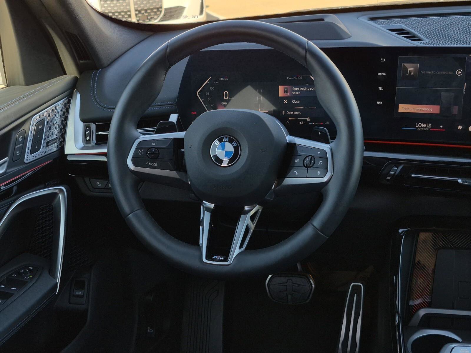 2025 BMW X1 28i - Photo 30