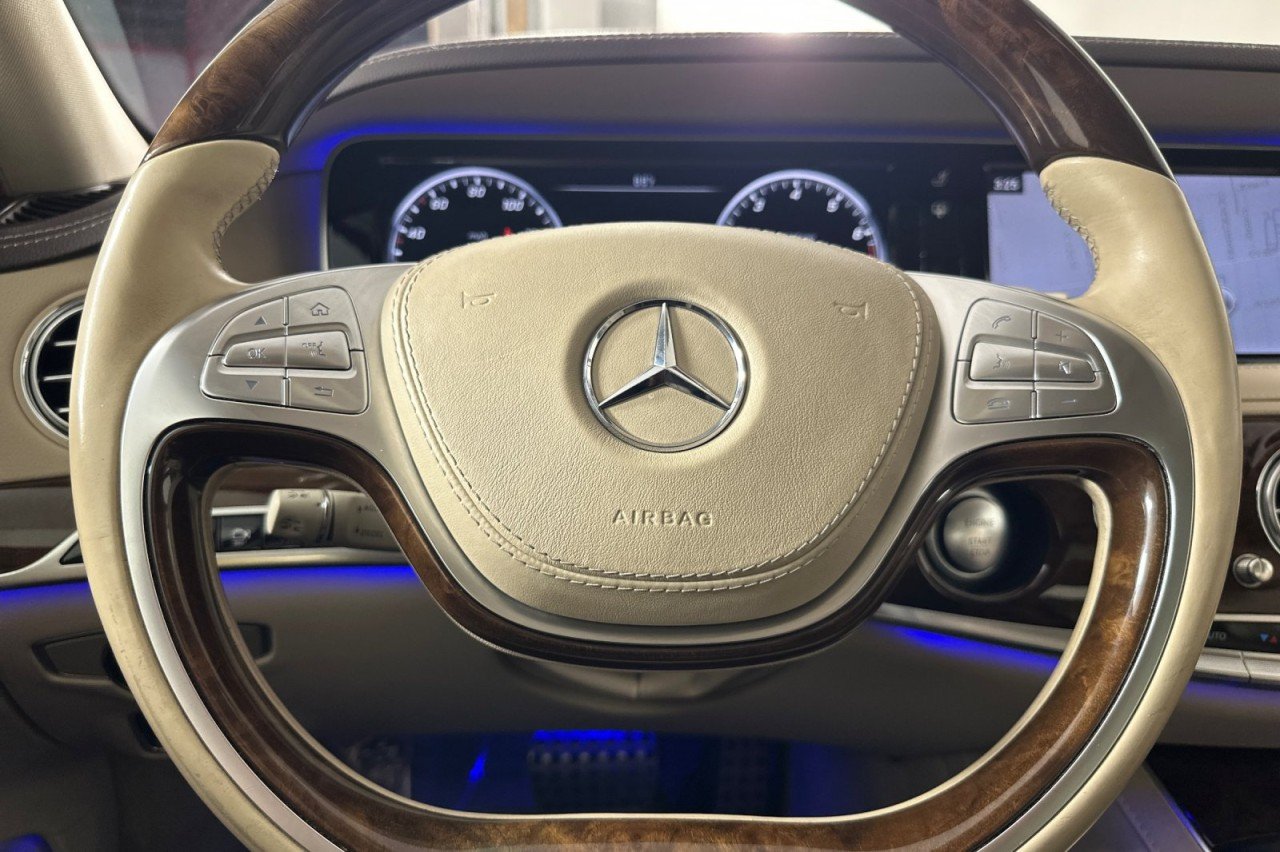 Used 2015 Lunar Blue Metallic Mercedes-Benz S 550 image 22