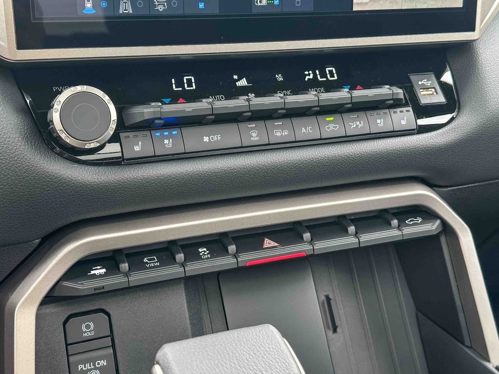 2026 Toyota Tundra Limited - Photo 23