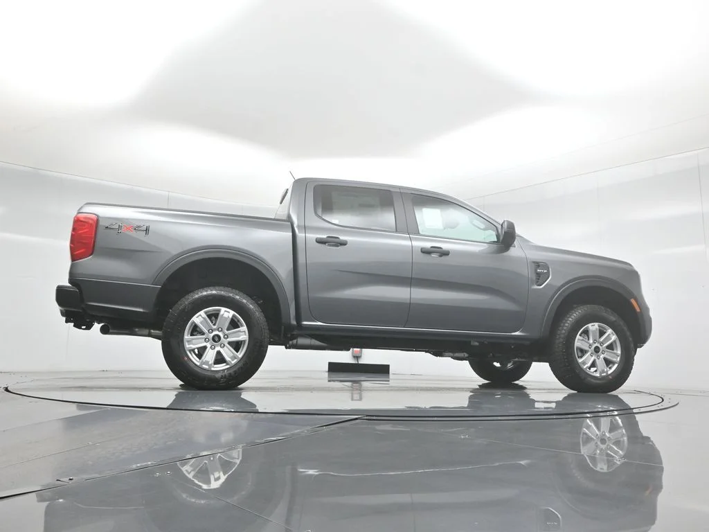 New 2025 Gray Ford XL image 46
