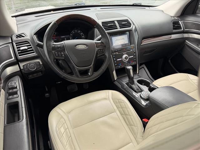 Used 2018 White Platinum Metal Ford Platinum image 9