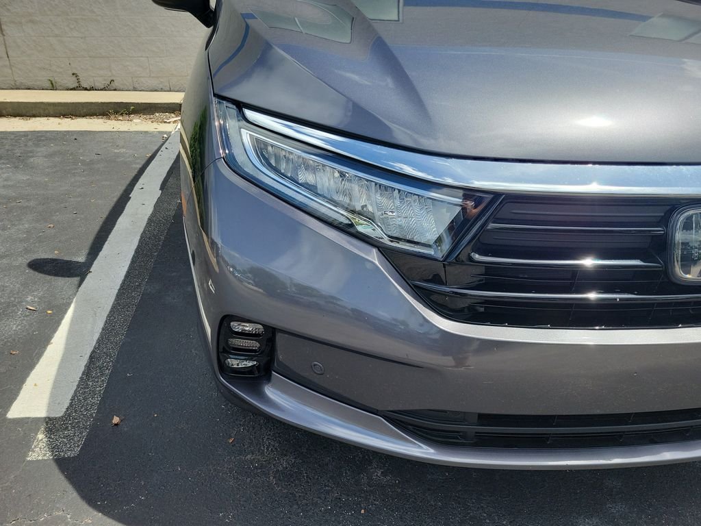 Certified Used 2024 Modern Steel Metallic Honda Touring image 9