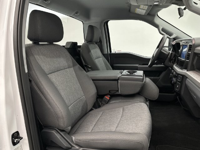 New 2027 Oxford White Ford F-350® XL image 25