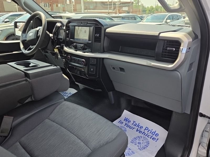 Used 2023 White Ford XL image 13