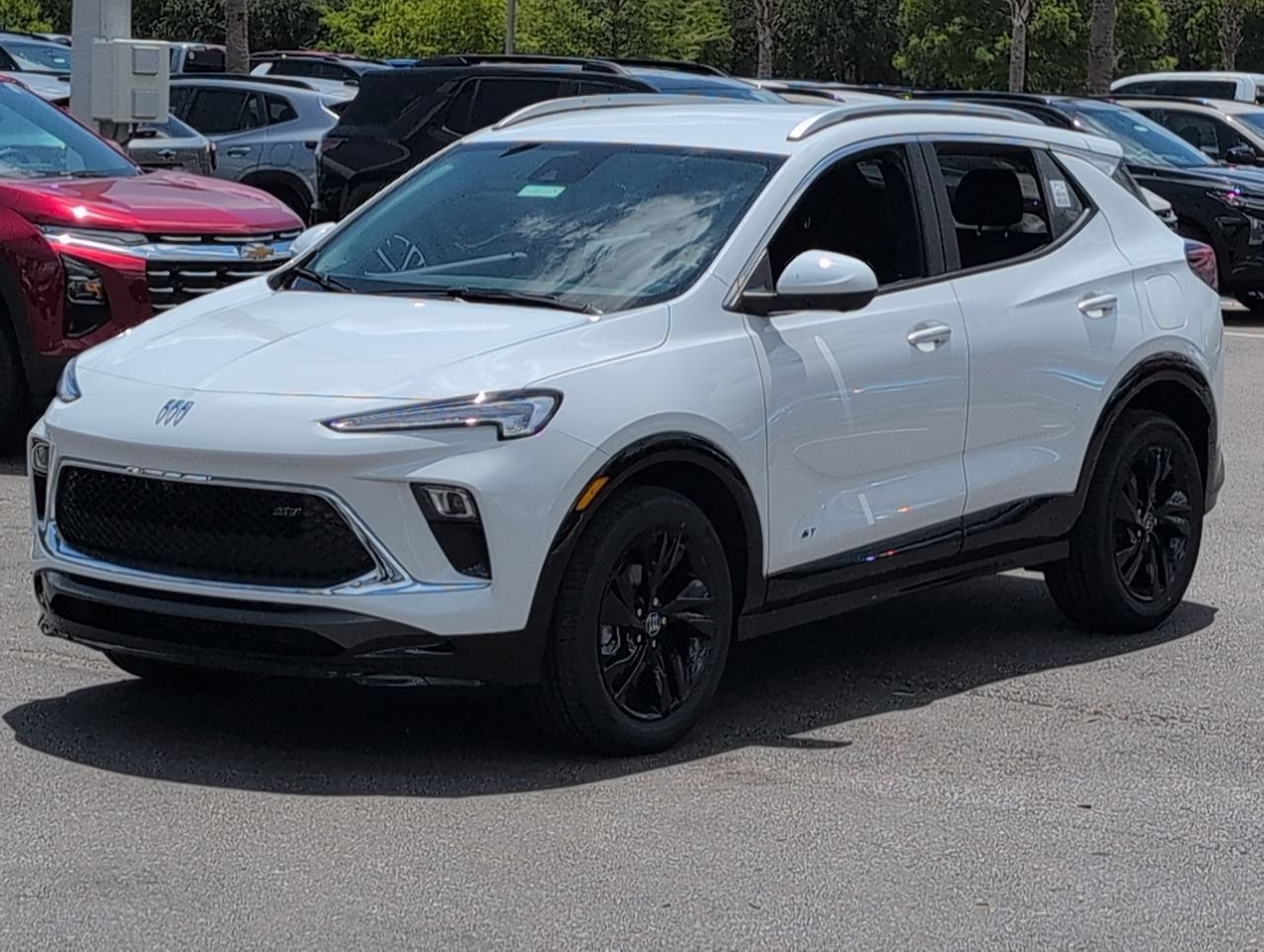 2026 Buick Encore GX Sport Touring - Photo 4