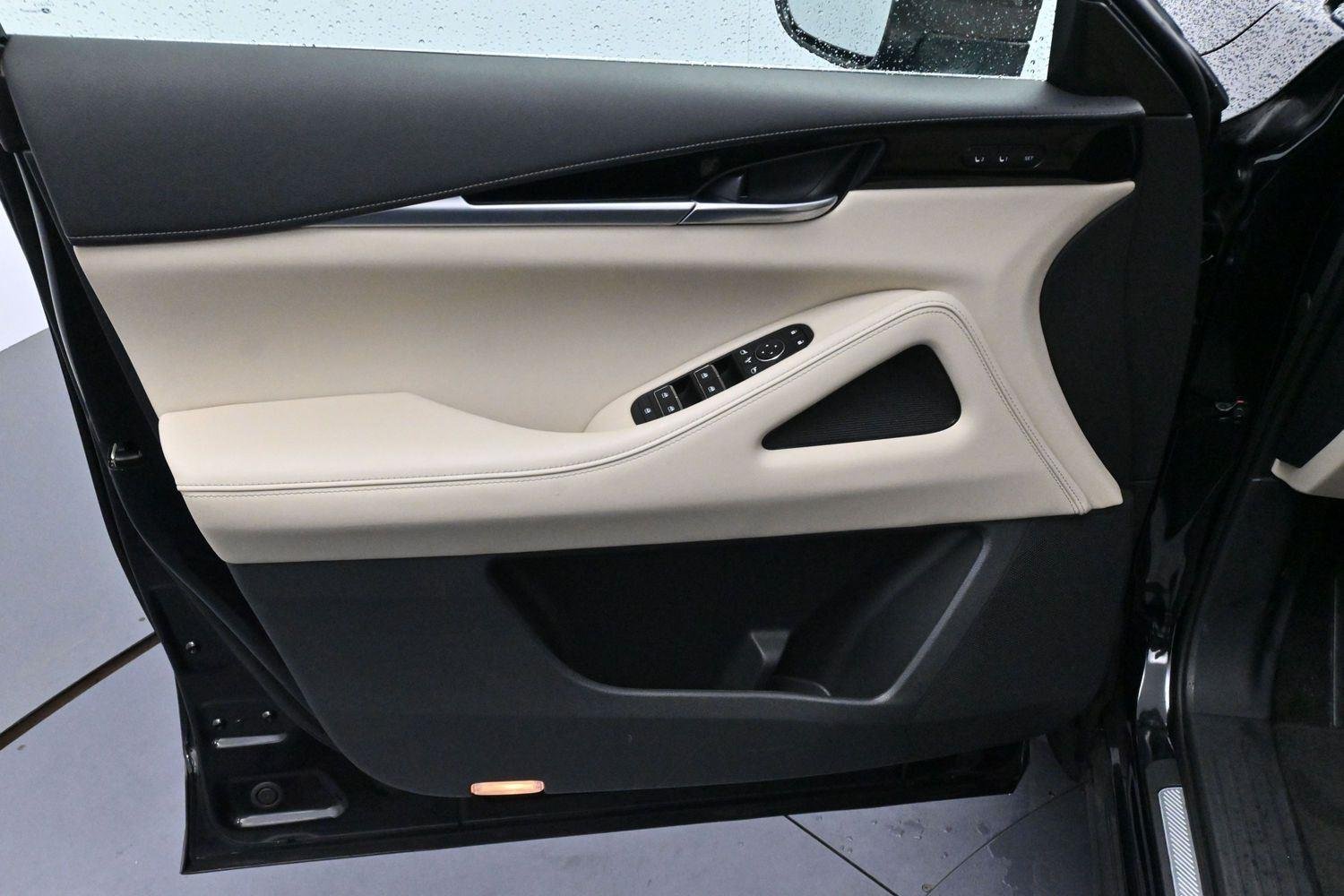 Used 2023 Mineral Black INFINITI PURE image 11