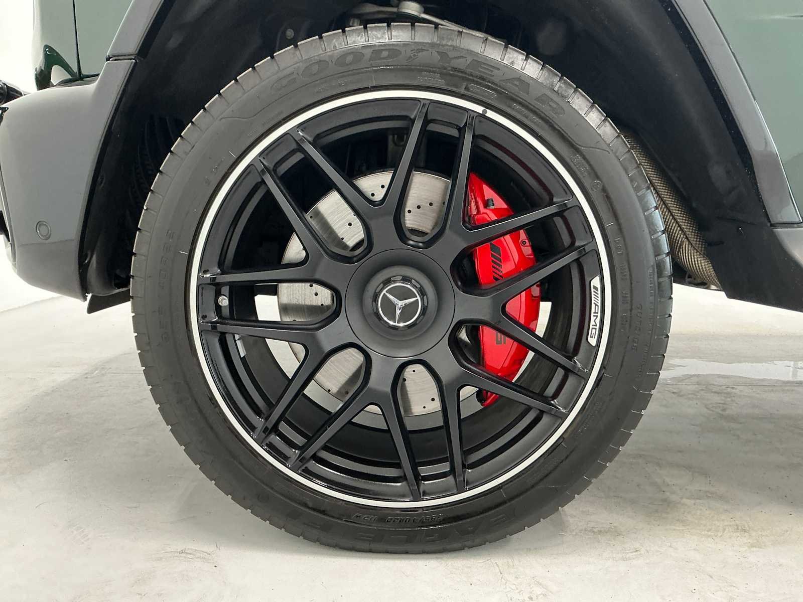 Certified Used 2025 MANUFAKTUR Deep Green Mercedes-Benz AMG® G 63 image 9