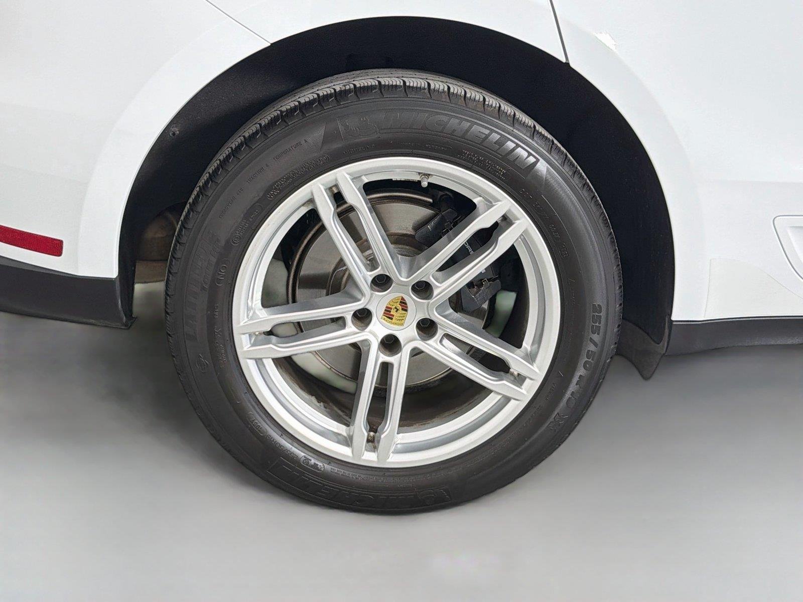 Certified Used 2023 Carrara White Metallic Porsche  image 13
