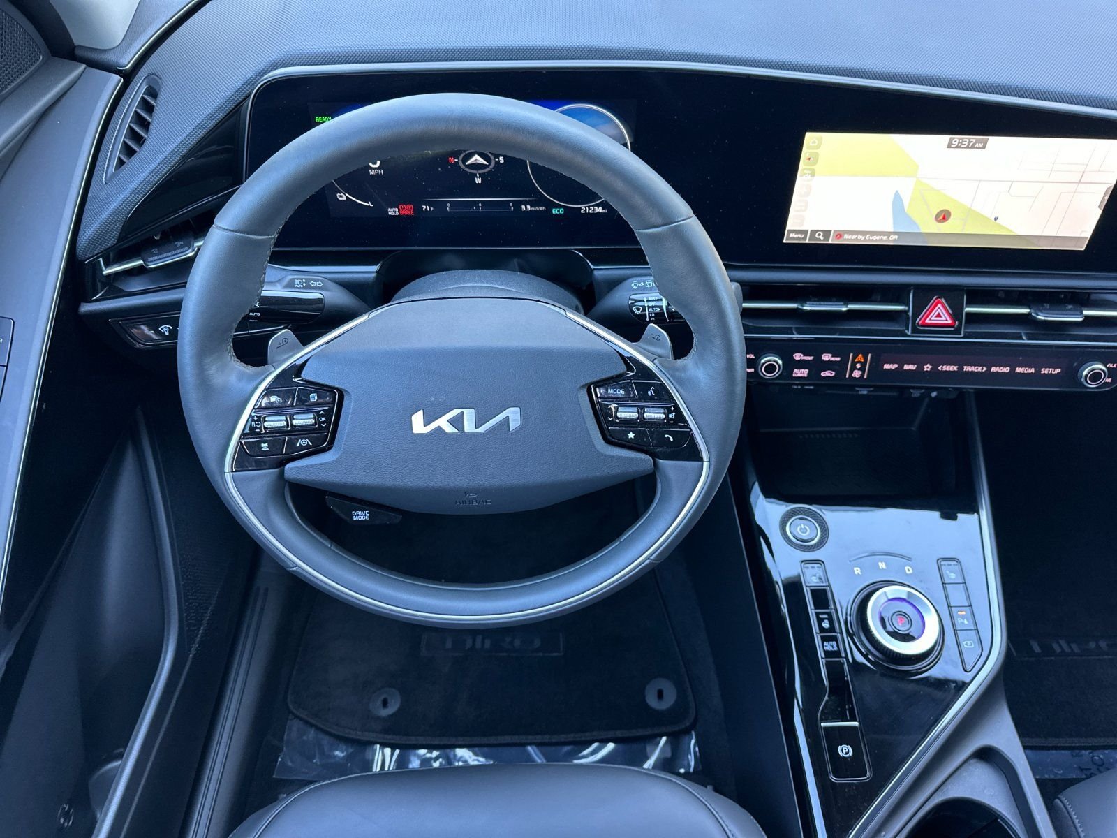 Used 2023 Blue Kia Wind image 13