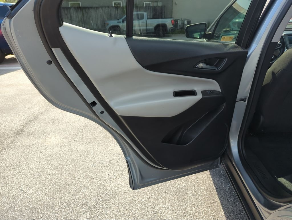 Used 2024 Gray Chevrolet LT image 26