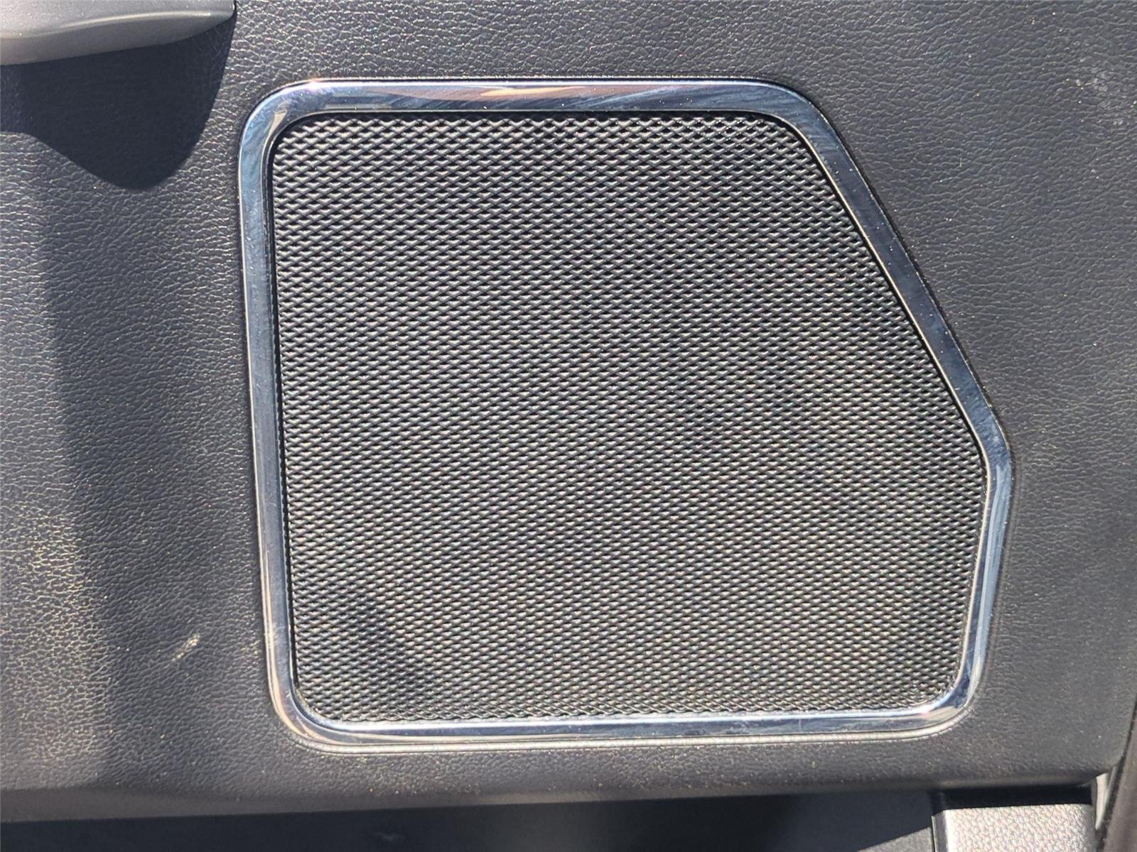 Used 2020 Agate Black FORD LARI image 17