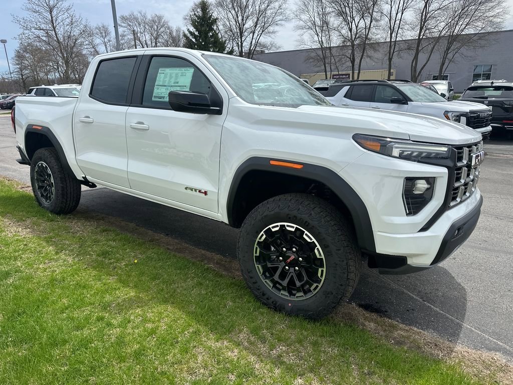 New 2026 Summit White GMC AT4 image 7