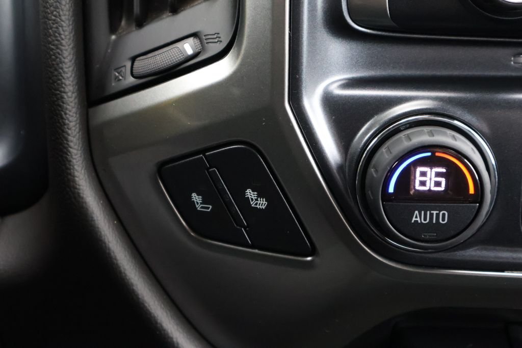 2018 Chevrolet Silverado 1500 LT - Photo 22