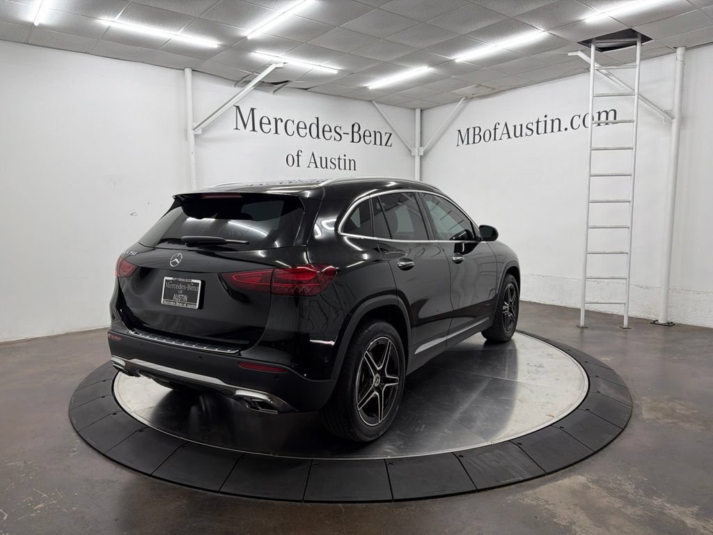 New 2026 Night Black Mercedes-Benz GLA 250 image 40