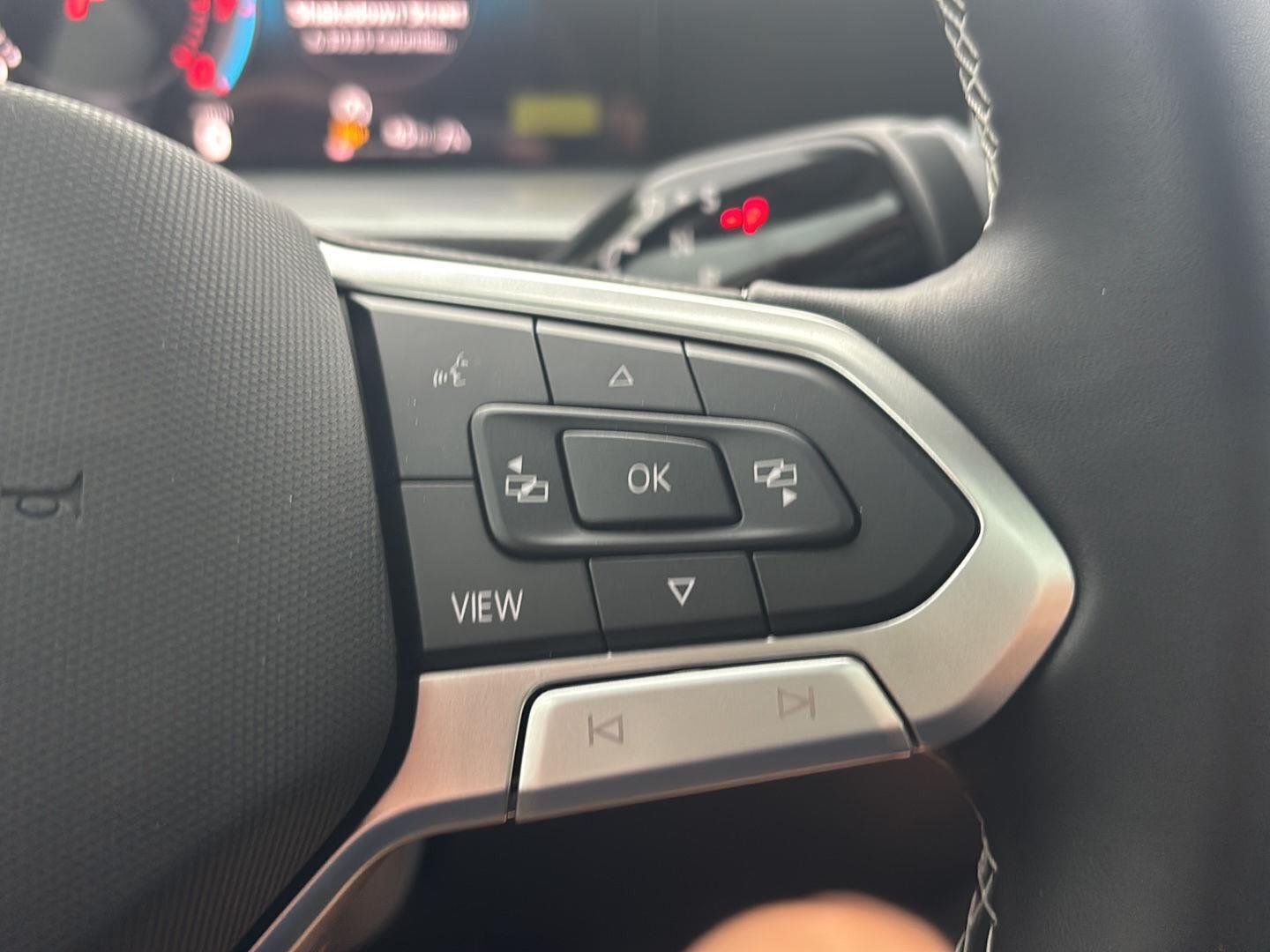 2026 Volkswagen Tiguan SE - Photo 18
