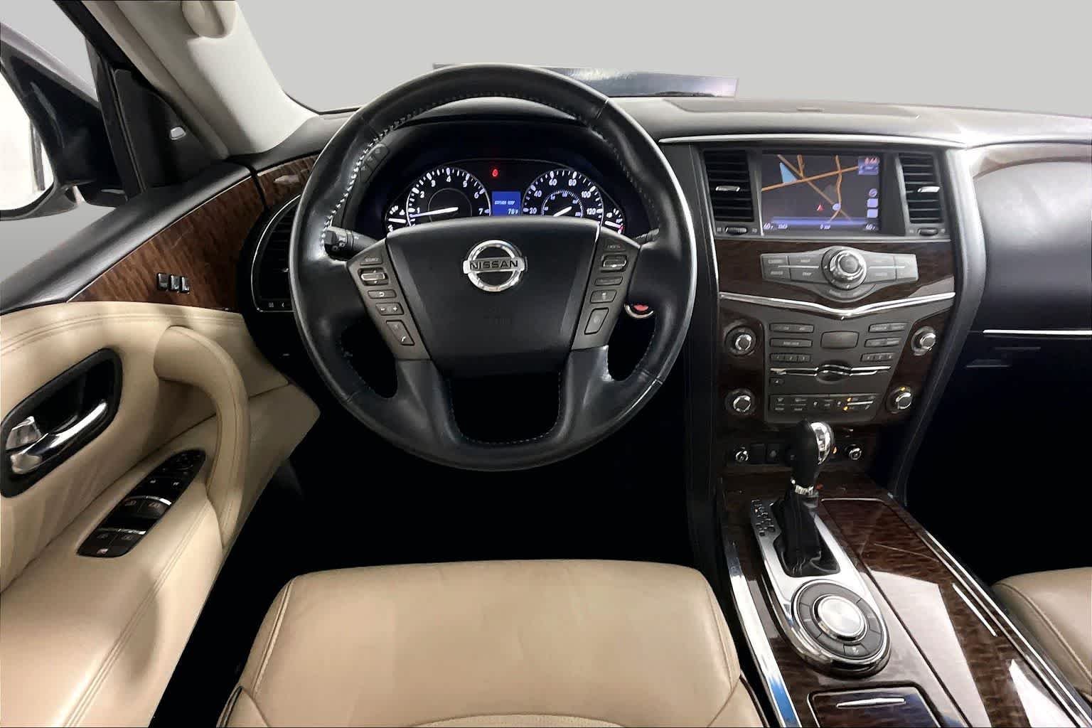 Used 2017 Pearl White Nissan Platinum image 6