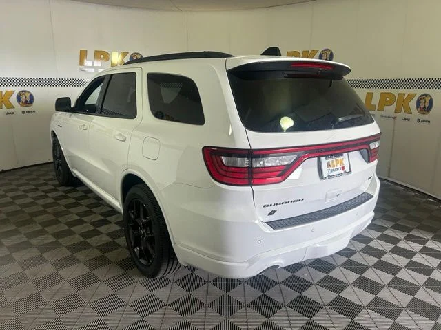New 2026 White Knuckle Clear-Coat Exterior Paint Dodge GT PLUS image 7