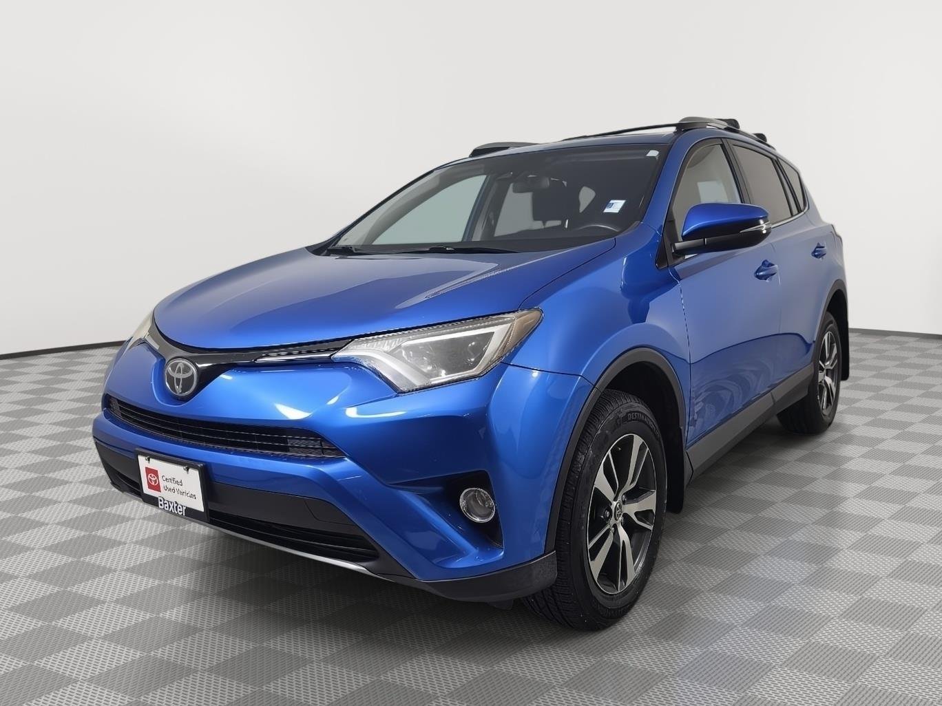 Used 2017 Electric Storm Blue Toyota XLE image 7