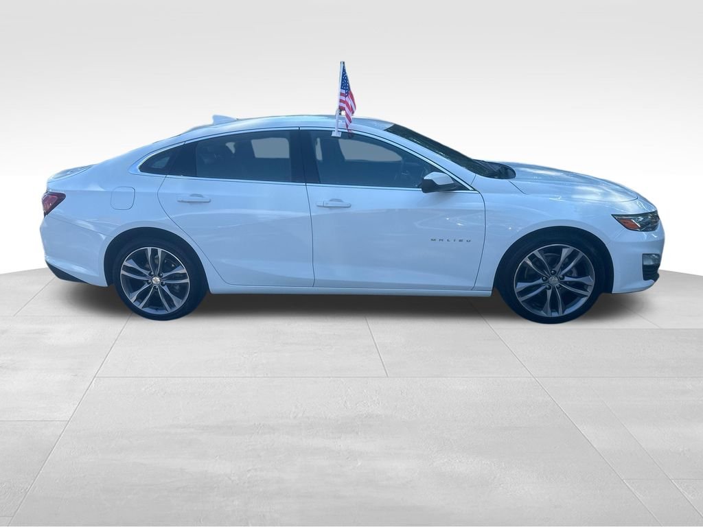 Used 2024 White Chevrolet LT image 31