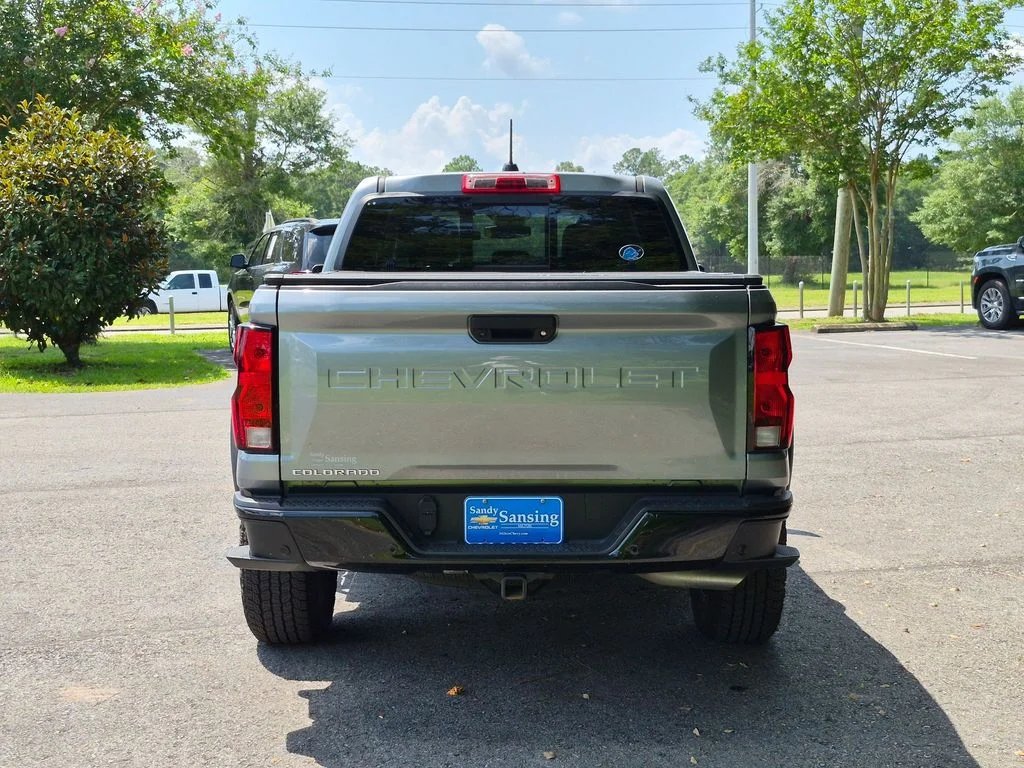 Used 2025 Gray Chevrolet Trail Boss image 4