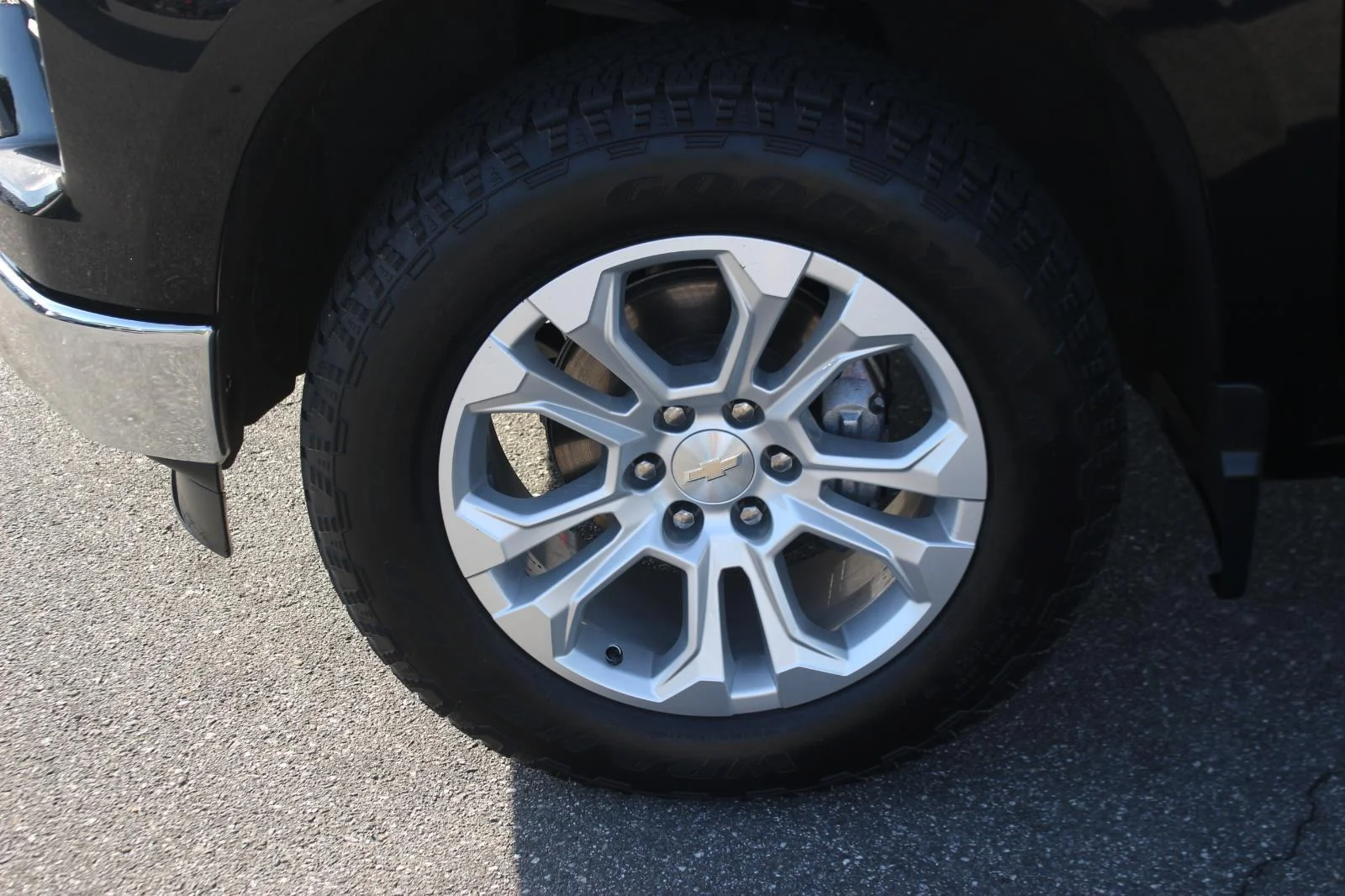 Used 2023 Black Chevrolet LTZ image 38
