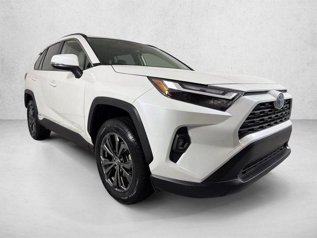 2022 Toyota RAV4 Hybrid XLE Premium