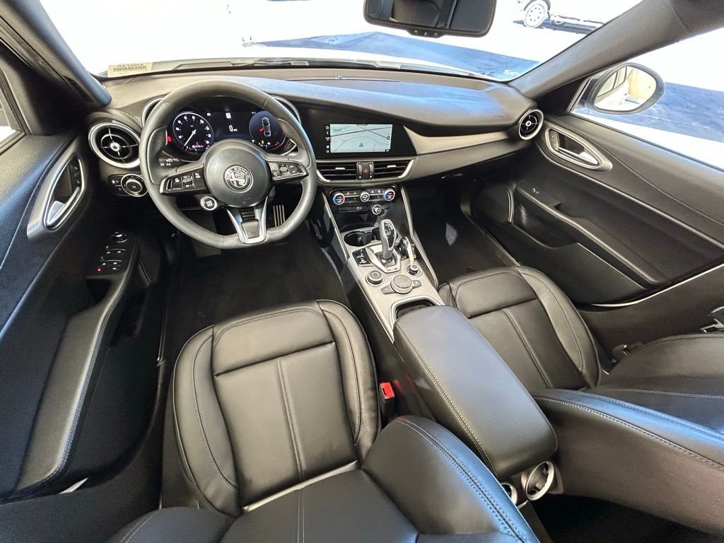 2025 Alfa Romeo Giulia Base - Photo 23