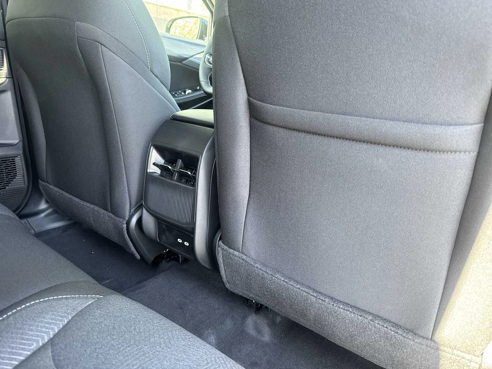 New 2026 Sting-Gray Clear-Coat Exterior Paint Jeep Laredo image 16