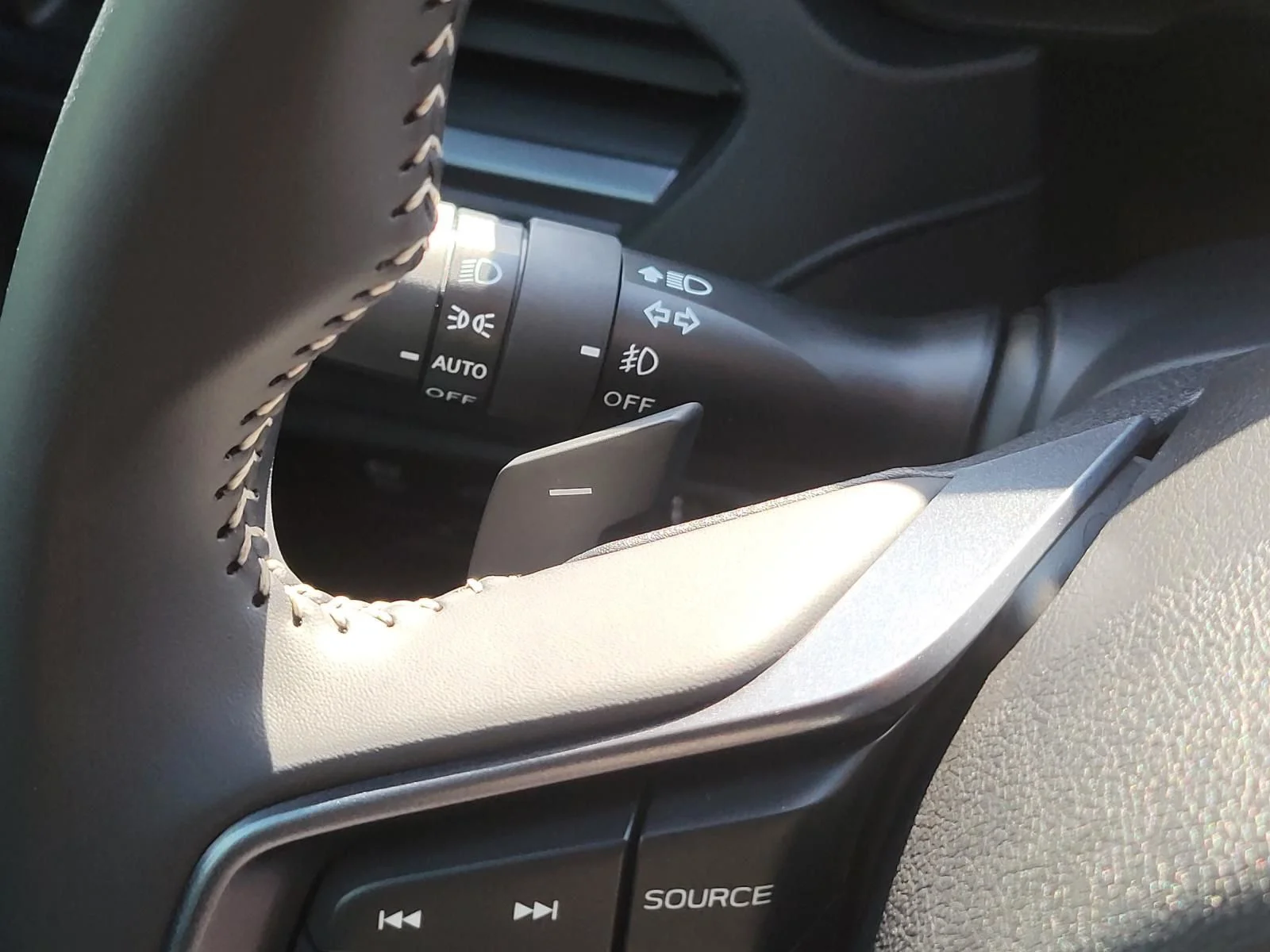 2025 Subaru Forester Limited - Photo 28