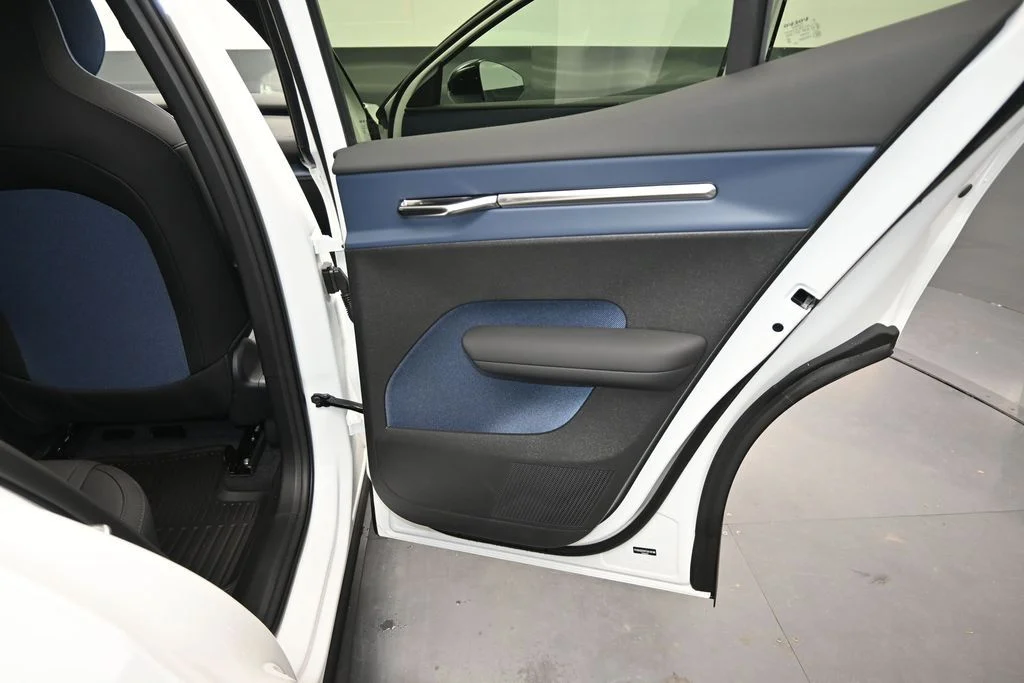 New 2026 Crystal White Volvo Twin Motor Performance Plus image 16