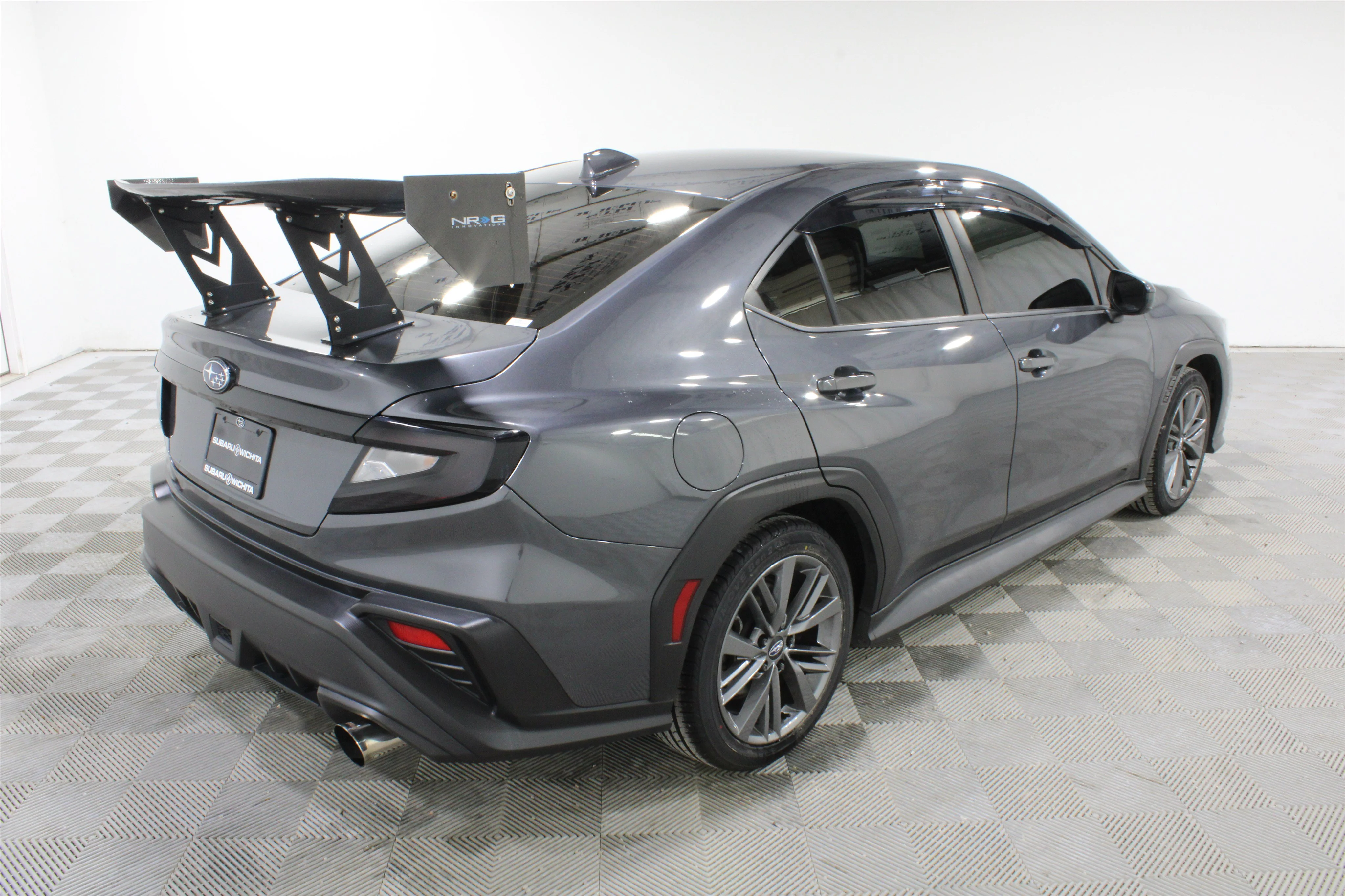 Used 2022 Magnetite Gray Metallic Subaru  image 26