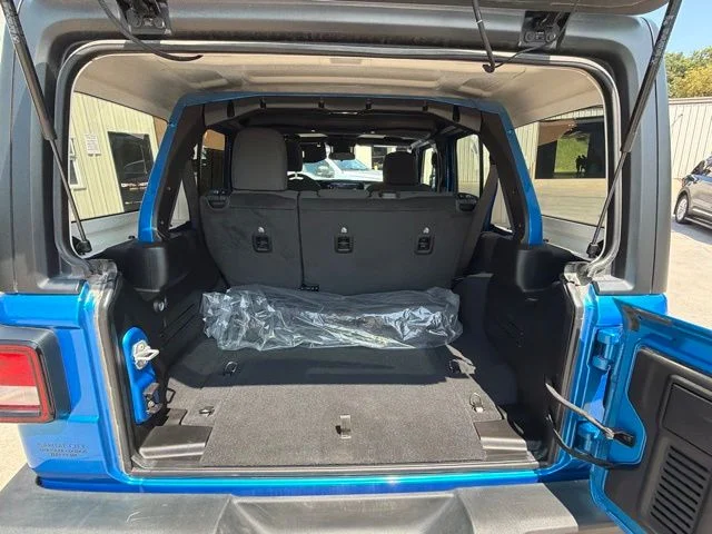Certified Used 2025 Blue Jeep Sport S image 12