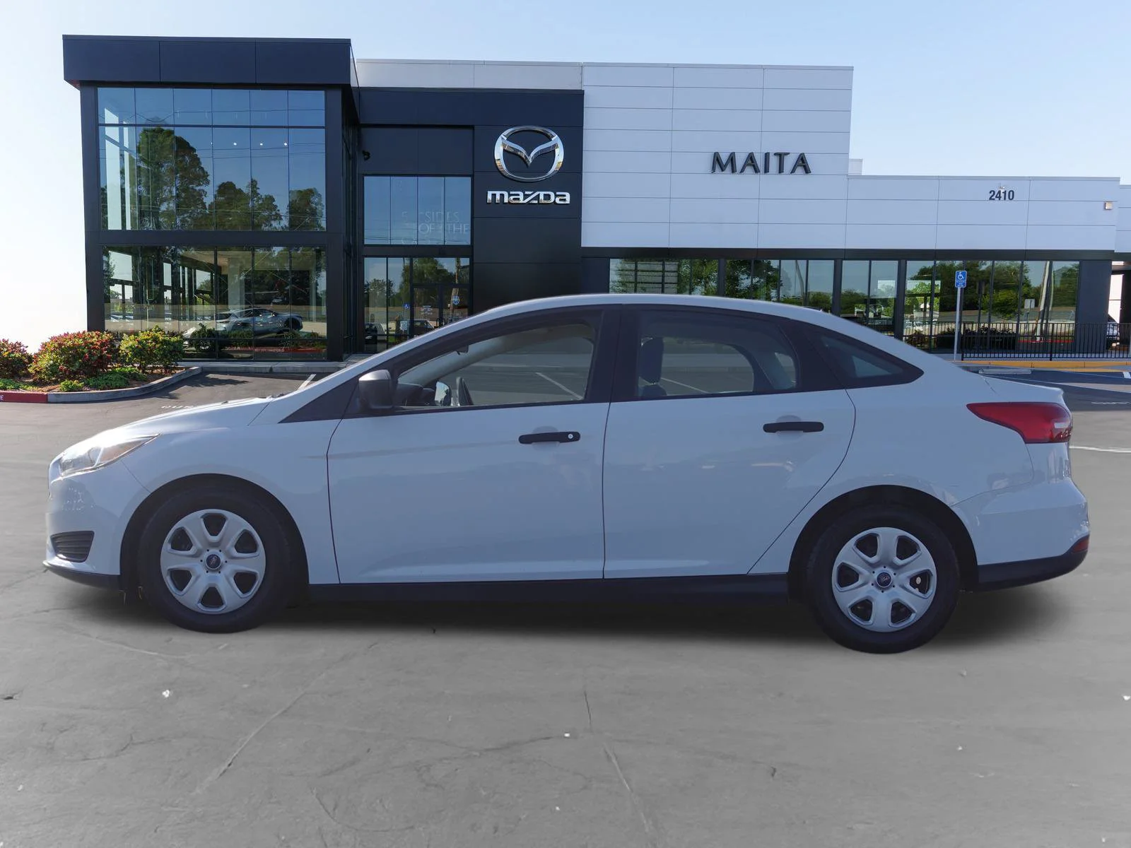 Used 2018 Oxford White Ford S image 6