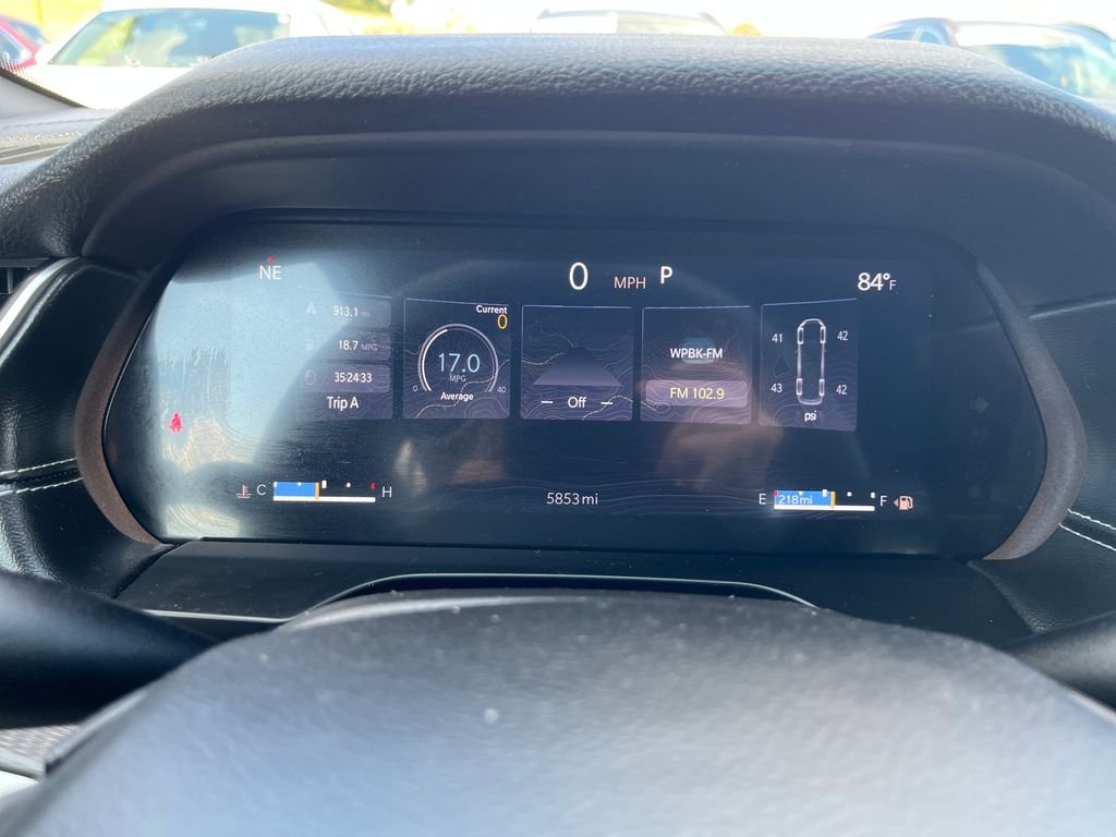 Used 2024 White Jeep Altitude image 15