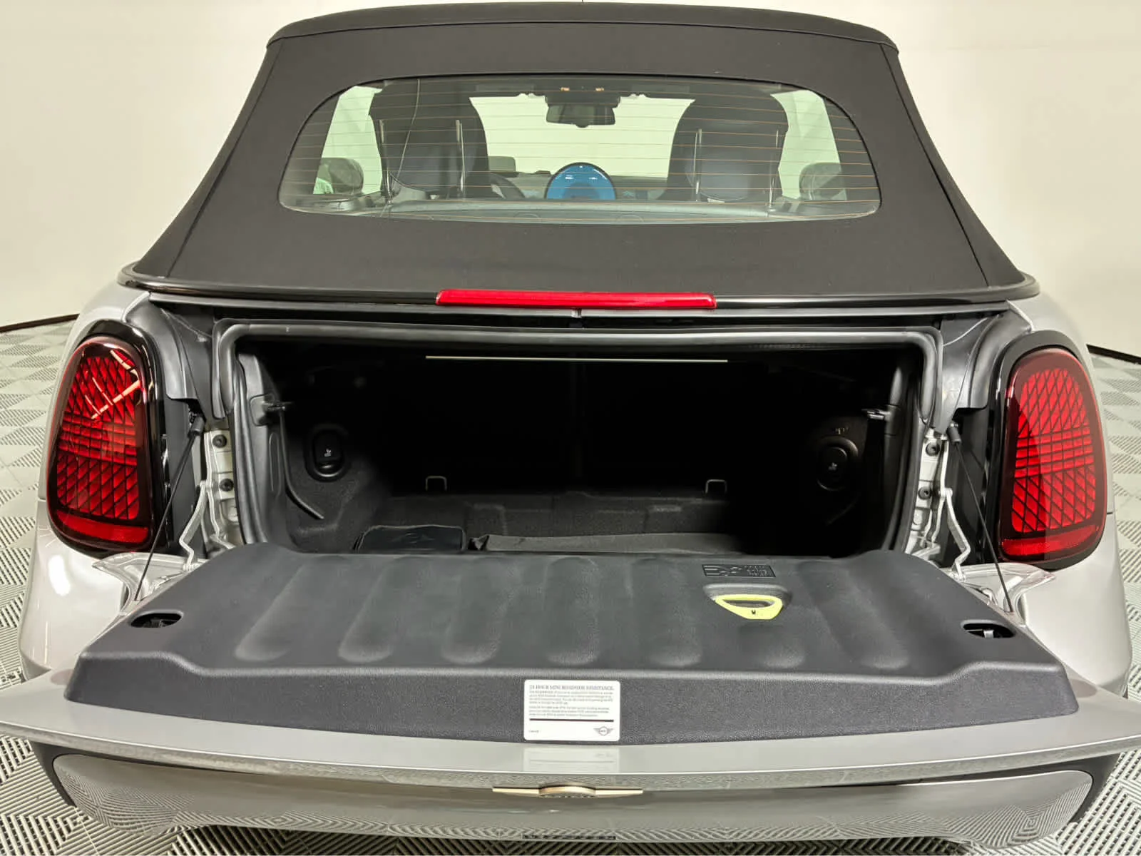 2026 MINI Convertible S - Photo 23