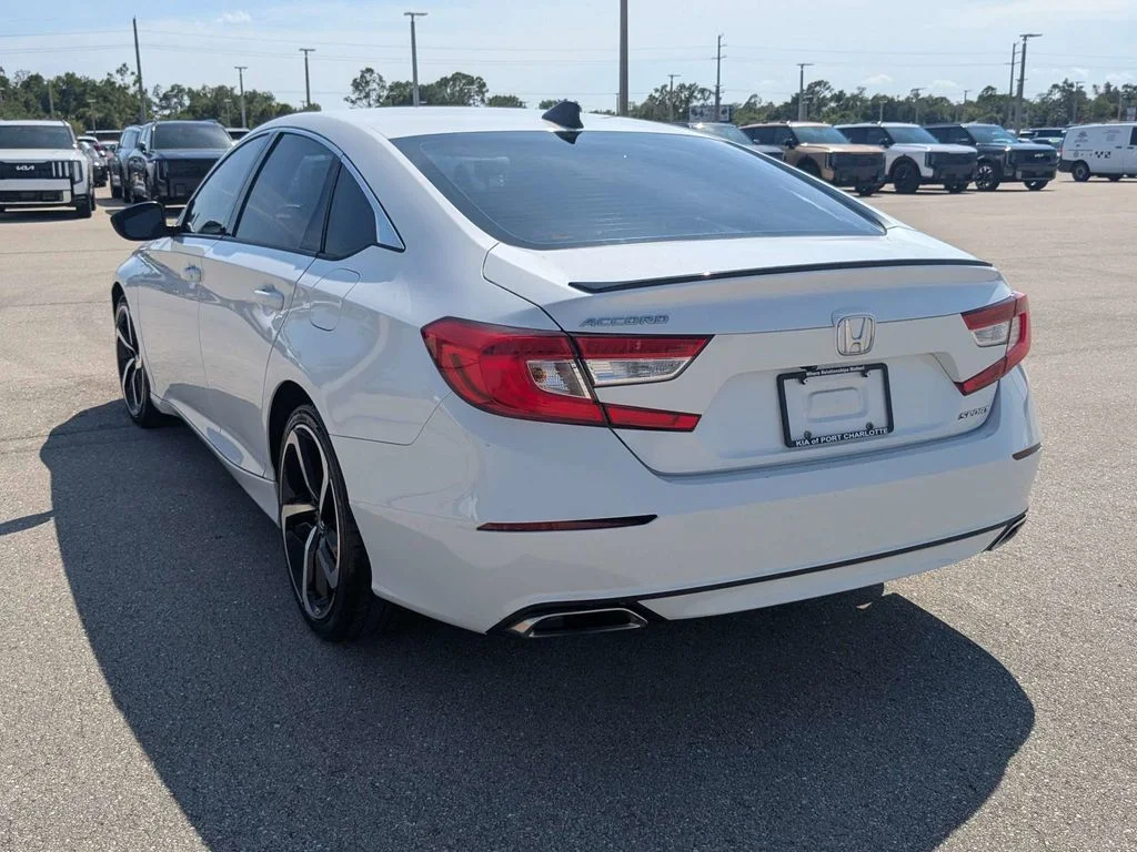 Used 2022 White Honda Sport image 7