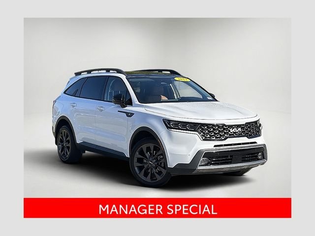 Used 2023 White Kia X-Line SX Prestige image 1