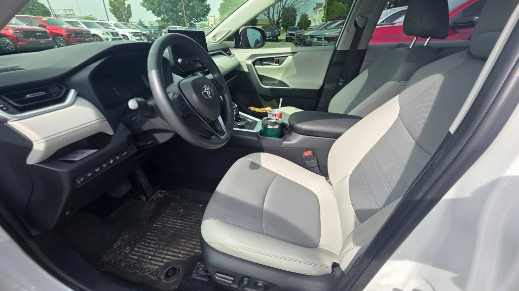Used 2024 White Toyota Limited image 3